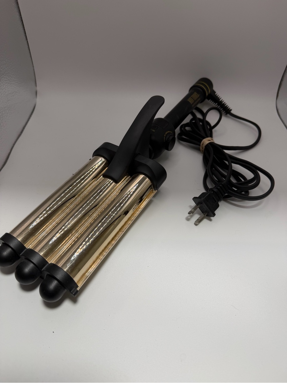 Hot Tools Professional Artist 24K Gold Digital 3 Barrel Hair Waver Boho Beachy - Picture 2 of 9